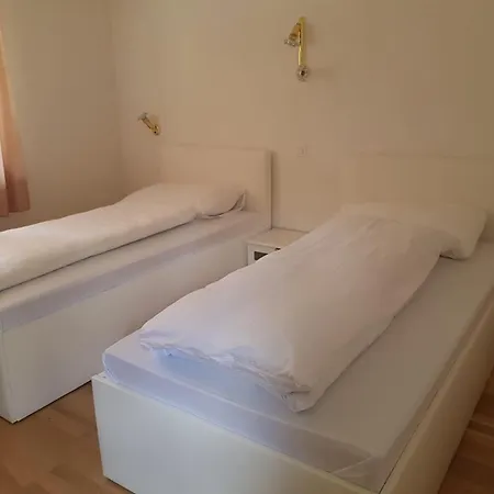 Inn Edelweiss *